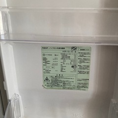 【都合により28日以降の返信、お引渡しになります】冷蔵庫AQUAの画像