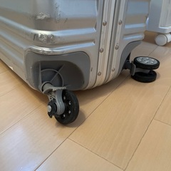 【0円‼️】旅行用キャリーバッグ(大)の画像