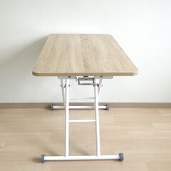 昇降式テーブル【小金井市民限定】（小金井市再生家具）品番：09-03-17 ※新規優先の画像