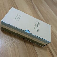 色鉛筆　30色　トンボ鉛筆色辞典の画像