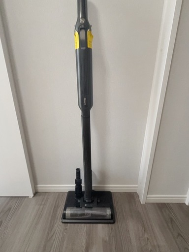 【中古品】Shark シャーク 掃除機 CS601JBK コードレスクリーナー