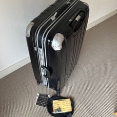 長期旅行に最適　ラージスーツケースの画像