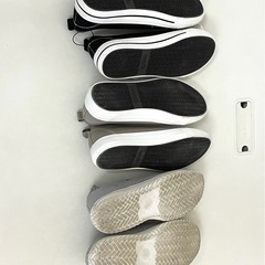 【決まりました】スニーカーまとめ　レディース 黒は未使用 23.5cm/23cmの画像