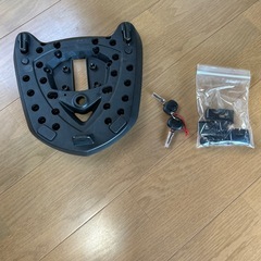 リアボックスの画像