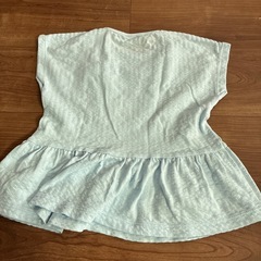 こども服【110】花柄みずいろ服差し上げますの画像