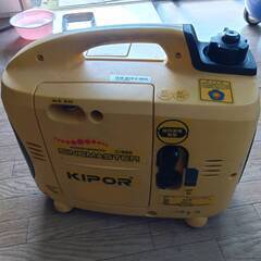 KIPOR IG９００ インバーター発電機　ジャンクの画像