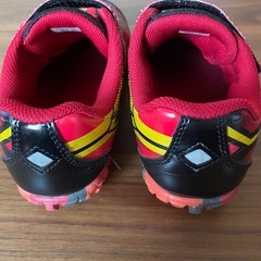 キッズスニーカー　22㎝の画像