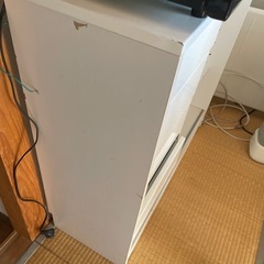 収納棚の画像