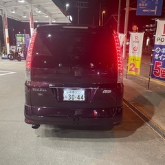 再投稿NISSANセレナ格安の画像