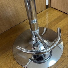 カウンターチェアーの画像