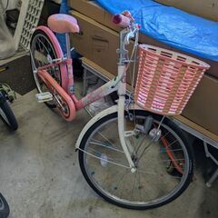 小学生女児用自転車差し上げます。の画像
