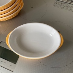 グラタン皿
の画像