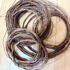 銅線 約1450g オルゴナイトなどで使用してました。色んなカラーがミックスですの画像