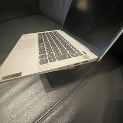 Lenovo Ideapad5 14iil05 ノートパソコン
 81YH ノートパソコン の画像