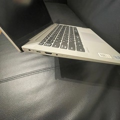 Lenovo Ideapad5 14iil05 ノートパソコン
 81YH ノートパソコン の画像