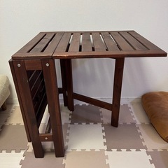 イケアIKEA エップラロー屋外用折り畳みテーブルの画像