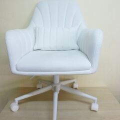 ※取引中/売約済***********　　　　　　G　未使用/新品　エラー入庫品　使用できます　パソコンチェア おしゃれ エレガント デスクチェア クッション ホワイト脚 ワークチェア キャスター PCチェア ドレッサー チェア くすみカラーの画像