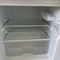 ユーイング　冷蔵庫　90Lの画像