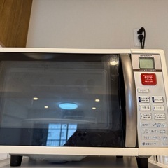 シャープ　電子レンジ　2017年製　RE-S15B-Wの画像