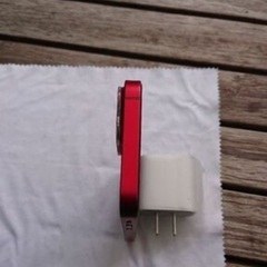 9/16 17時に新宿駅か渋谷駅で　美品　iPhone 13 mini Redの画像