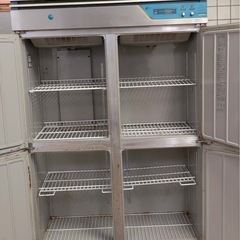 単相100Ｖ業務用冷蔵冷凍庫の画像