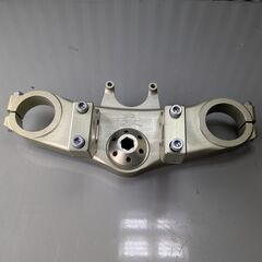 CBR1100XX TSR製 トップブリッジの画像