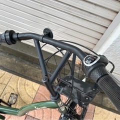 VESPA カゴ付き　ミニベロ　20インチ　小型自転車　ギア付きの画像