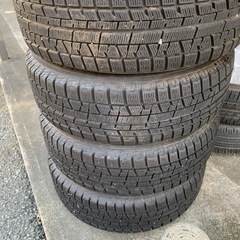 タイヤ スタッドレスの画像