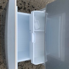 EJ5449番 TOSHIBA ノンフロン冷蔵庫 GR-D34Nの画像