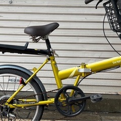 THRIFT 折りたたみ自転車　20インチ　変速付き　カゴ付き自転車の画像