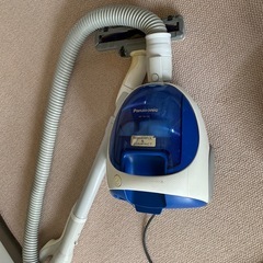 パナソニック掃除機　2012年製の画像