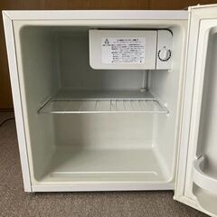 小型冷蔵庫 (幅45cm 奥45cm 高51cm) ※ 09/21(日)までにお取引お願いしますの画像