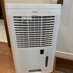 アイリスオーヤマ　除湿機の画像