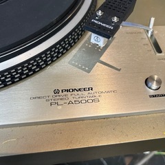 レコードプレーヤーの画像