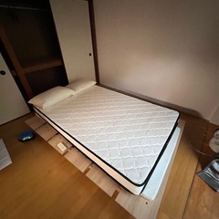 ベット＋マットレスの画像