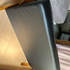 二人掛けソファー
の画像