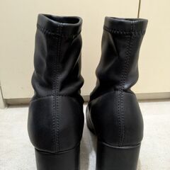 clear　黒ショートブーツМの画像