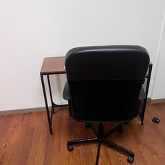 【美品】机と椅子の画像
