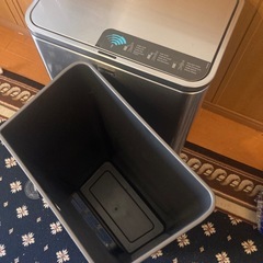 ジャンク　simplehuman レギュラータンクセンサーカンの画像