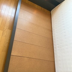【お渡し決まりました】ダブルベッド　マットレス付き　ロータイプの画像