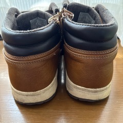 ハイカットシューズ　の画像