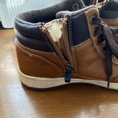 ハイカットシューズ　の画像