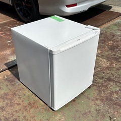 家庭用　小型　冷凍庫（氷）2023年製の画像