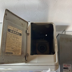 石油ファンヒーターの画像