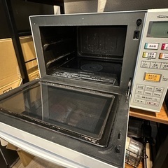 【Panasonic】オーブン機能付き電子レンジ・最大800Wの画像