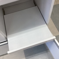 ⭐️春日市⭐️レンジボード⭐️近藤産業⭐️白色⭐️シンプル⭐️定価49,800円⭐️No1963の画像