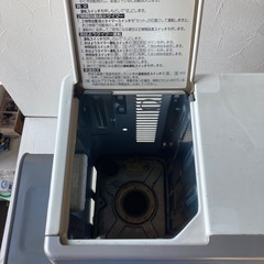 石油ファンヒーターの画像