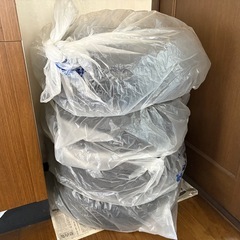 スタッドレスタイヤの画像