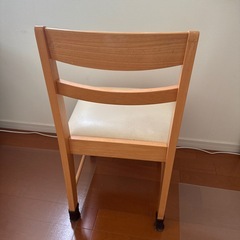 ダイニングチェア2脚の画像