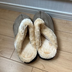 秋・冬物！未使用
ムートン　サンダルの画像